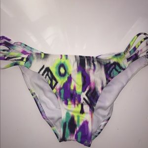TILLYS SWIM BOTTOMS